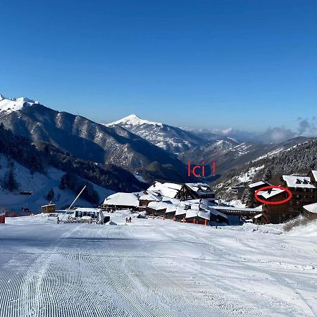 Pleine Nature Pied Pistes Piscine Chauffee 于斯图 外观 照片