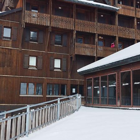 Pleine Nature Pied Pistes Piscine Chauffee 于斯图 外观 照片